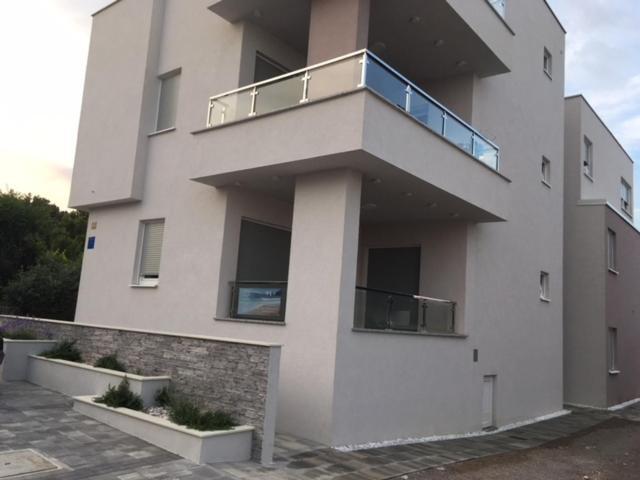 Apartments Stella Krk Town Exterior foto